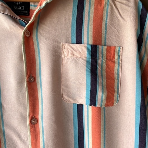 SUPER MASSIVE Peach Striped Button Down Top Size XL - Picture 4 of 9